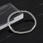 Royal Twist Link Bracelet