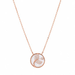 Rose Gold Butterfly Pearl Necklace